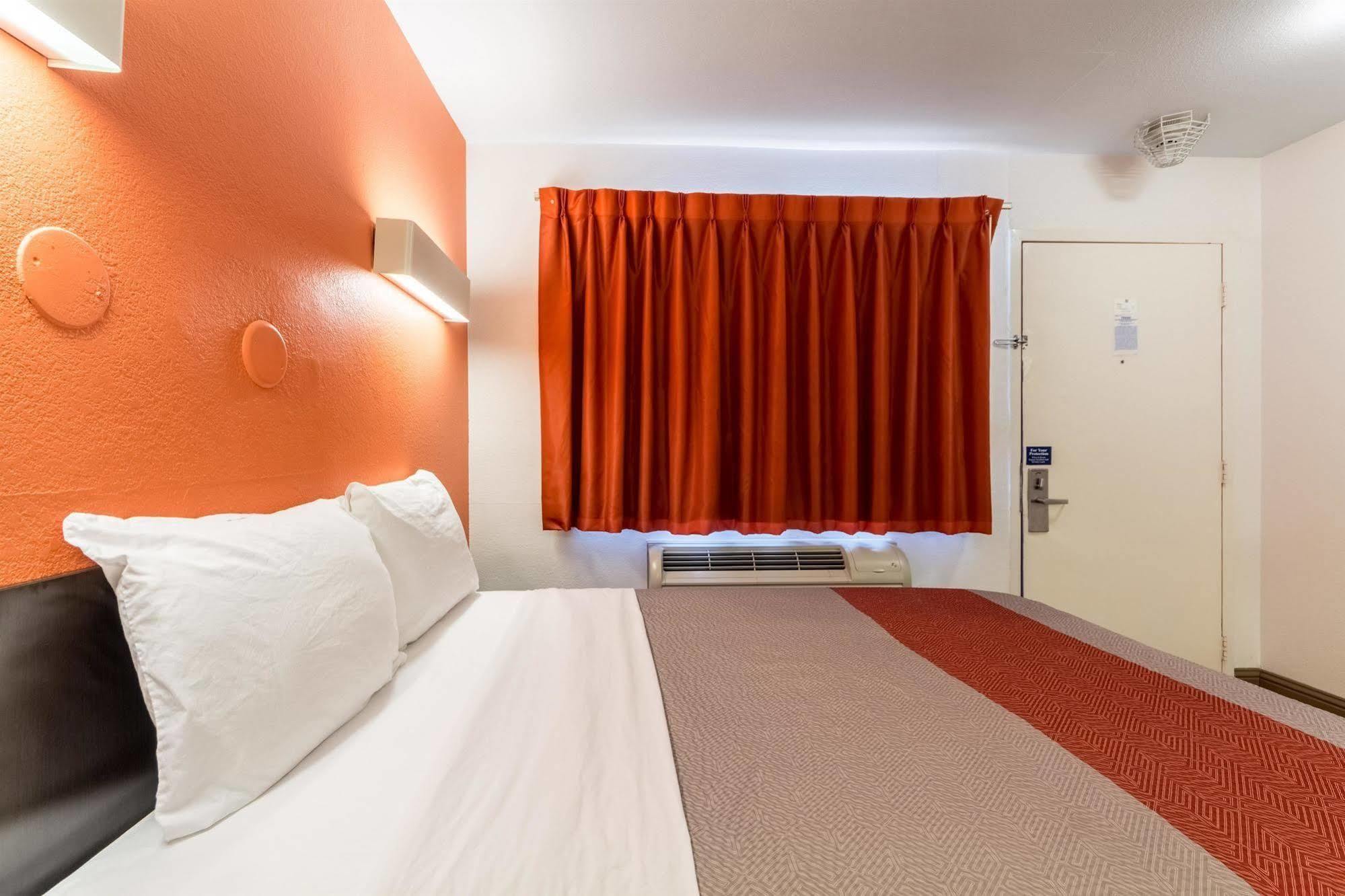 Motel 6-Garland, Tx - Dallas Zewnętrze zdjęcie